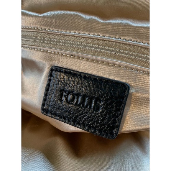 Elegant Black Crossbody Bag - Picture 5 of 9